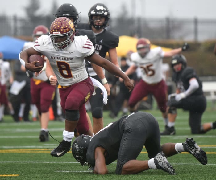 Central-Catholic.Tualatin.6A-football-final.Taylor-Balkom.7